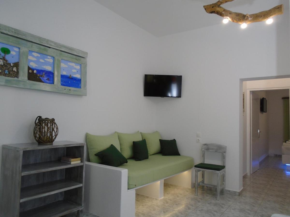 Leros Eleonas Apartments アリンダ エクステリア 写真